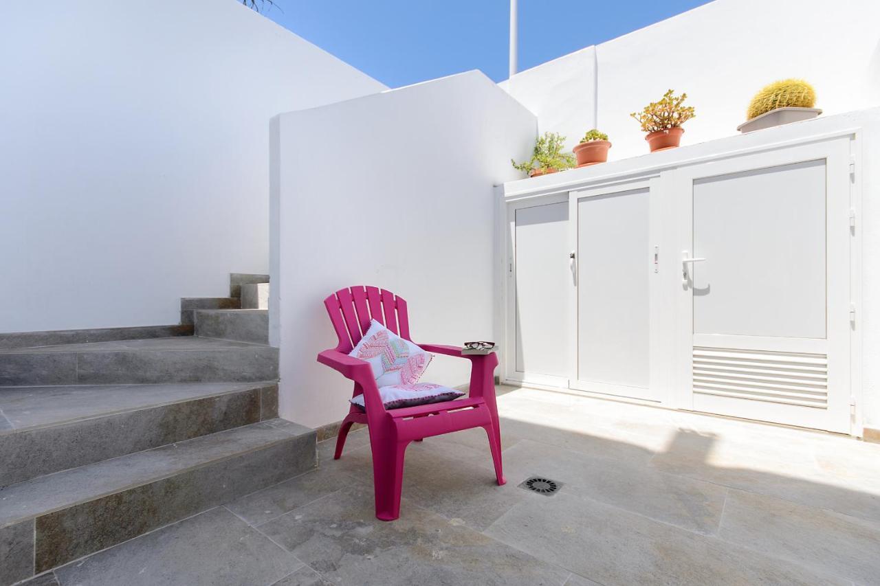 Purple Volcano- Pool, Gym And Activities In Sport Center Fariones Included Holiday home *